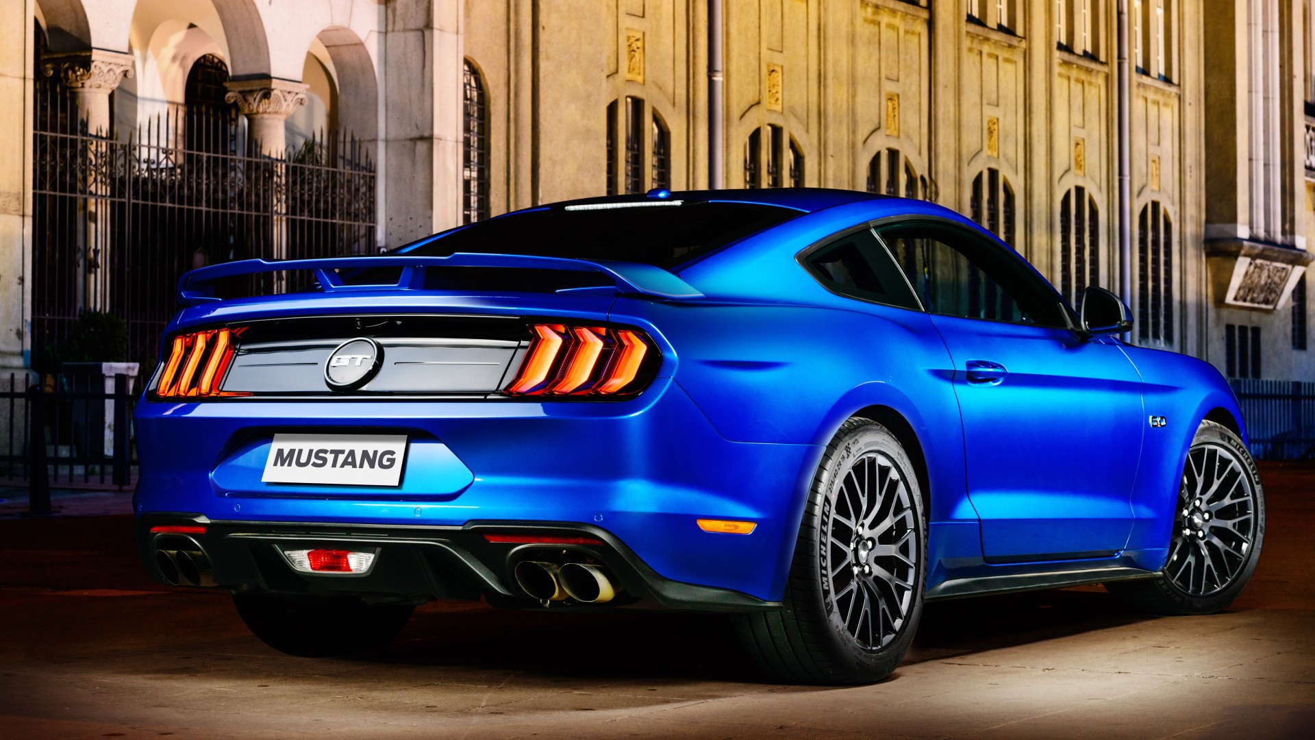 2018 Ford Mustang GT Fastback 4K 12 Wallpaper | HD Car Wallpapers | ID