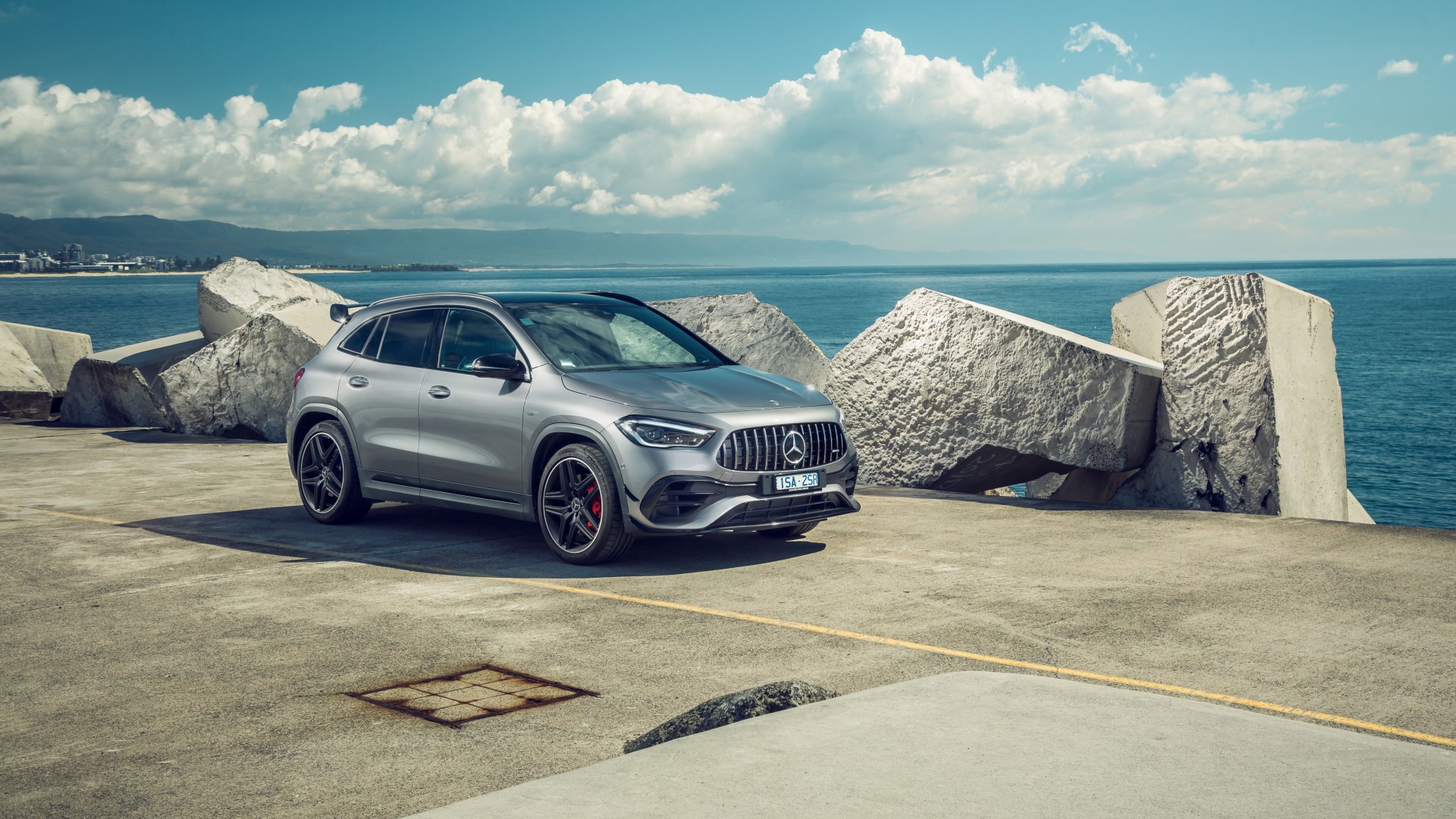 Mercedes-AMG GLA 45 S 4MATIC+ Aerodynamic Package 2021 4K 2 Wallpaper