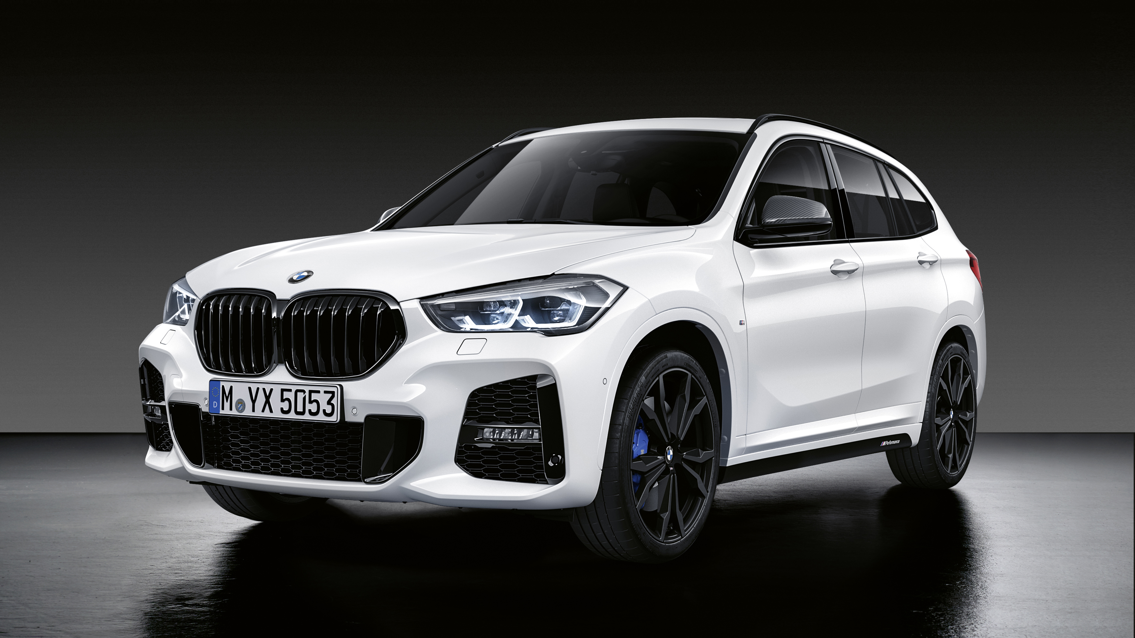  BMW X1 M  Performance Parts 2022 4K Wallpaper HD Car 