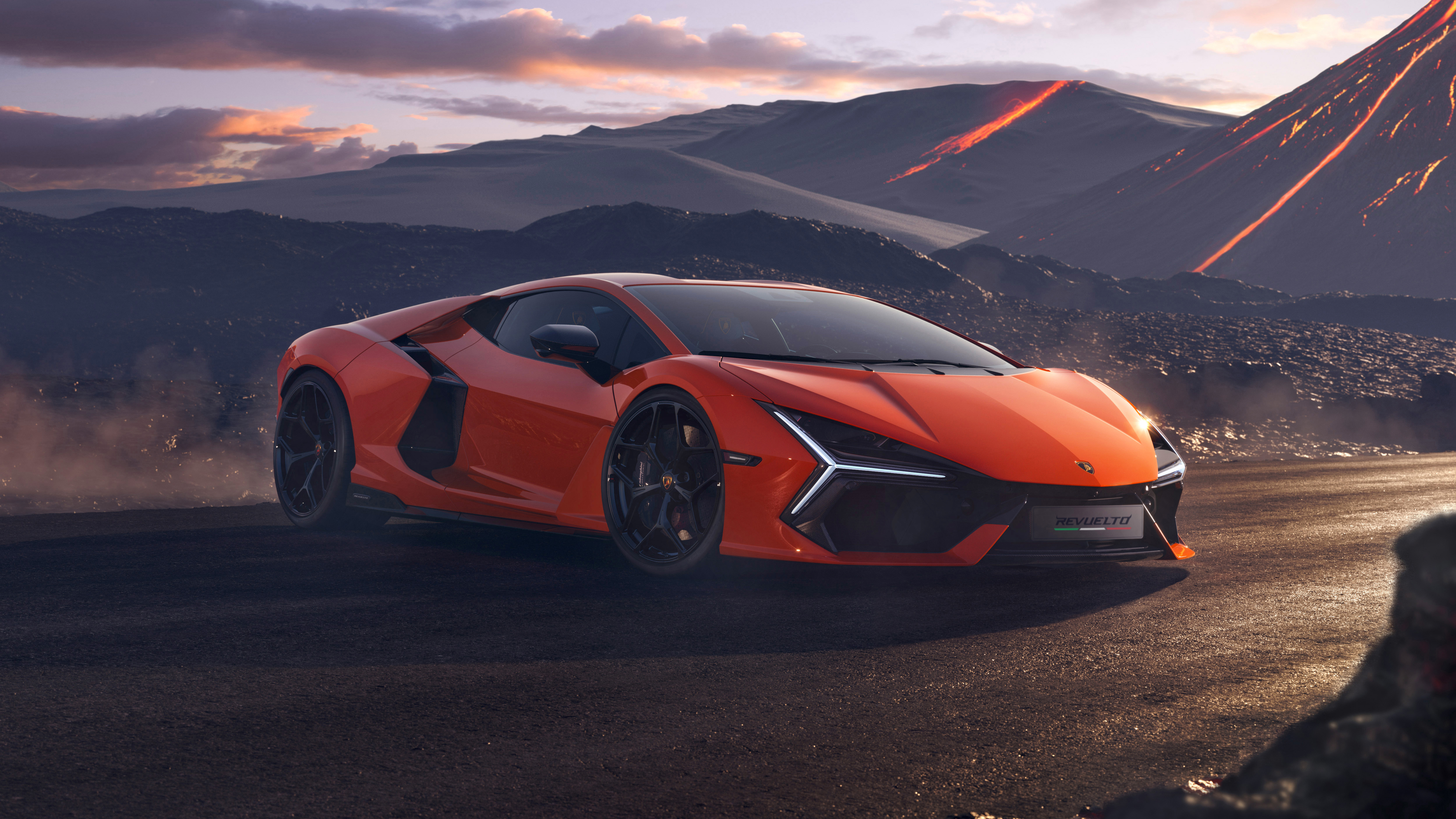 Lamborghini revuelto 2024. Ламборджини авентадор. Lamborjini 2023. Ламборджини 2023. Lamborghini 2024.